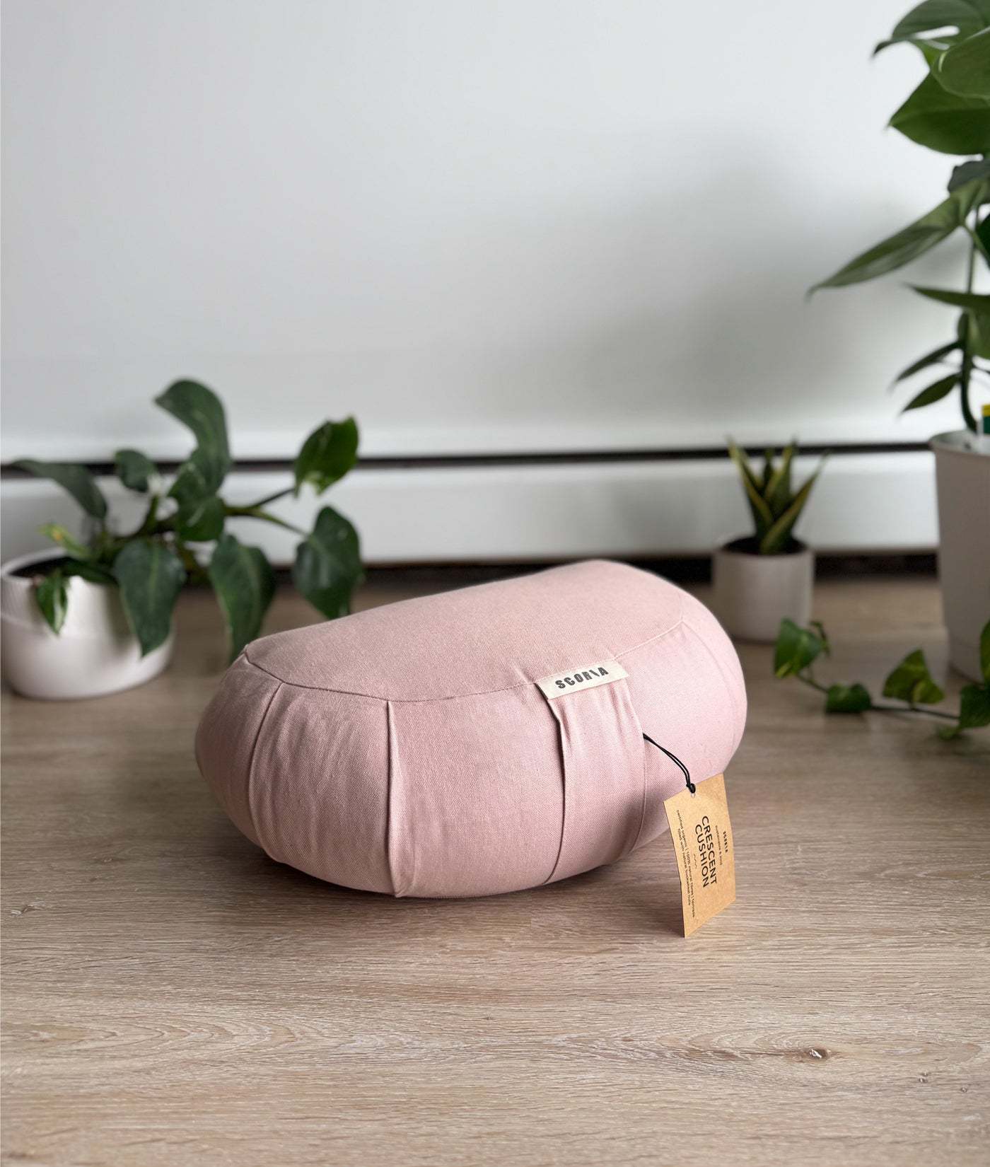 Crescent Natural Meditation Cushion | Soft Pink