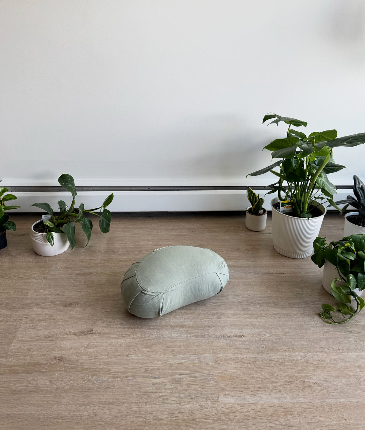 Crescent Natural Meditation Cushion | Sage Green