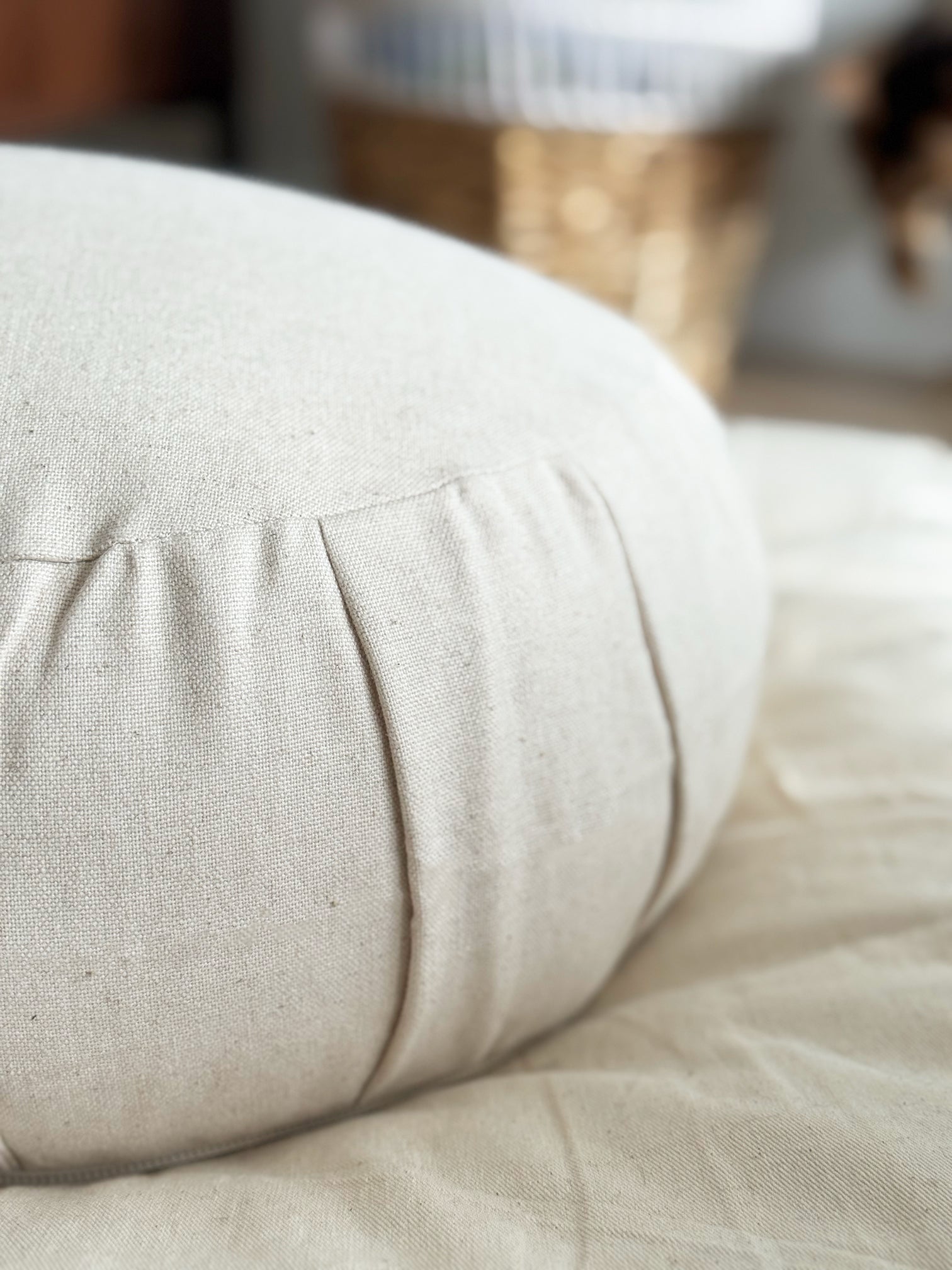 Zafu Natural Meditation Cushion | Ivory White