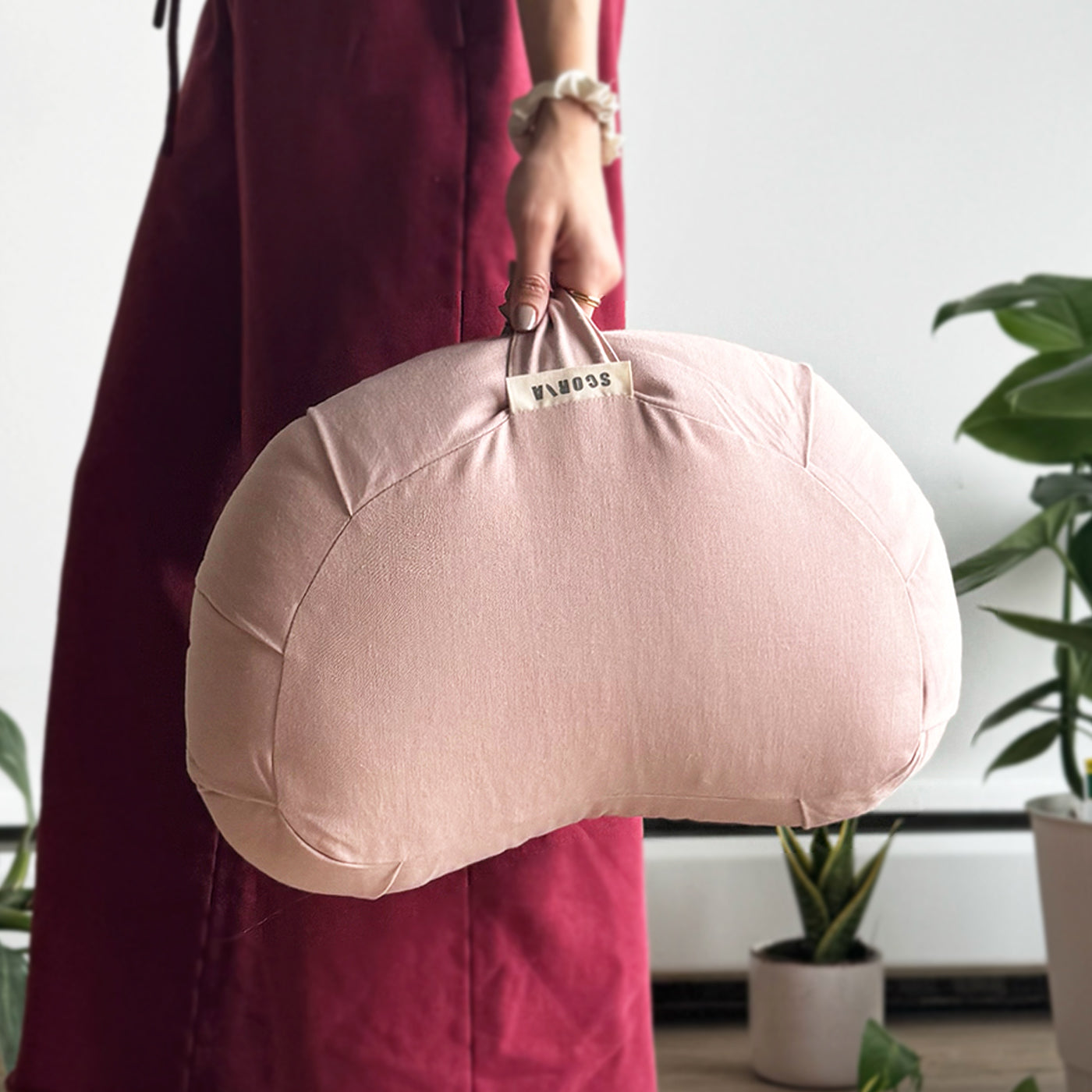 Crescent Natural Meditation Cushion | Soft Pink