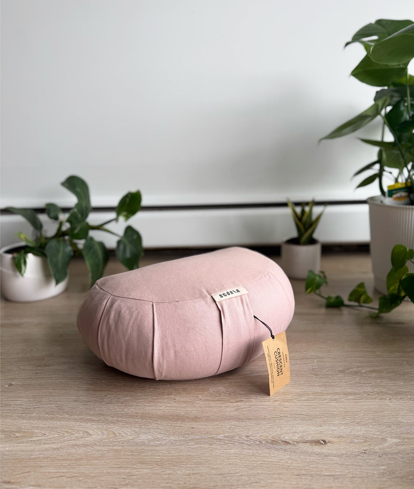 Crescent Natural Meditation Cushion | Soft Pink